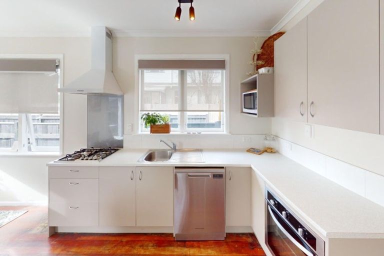 Photo of property in 81 Macarthur Street, Levin, 5510