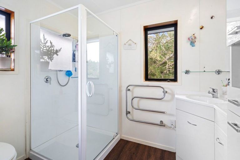 Photo of property in 170b Abbey Caves Road, Abbey Caves, Whangarei, 0175