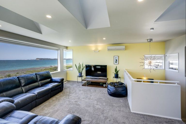 Photo of property in 17 Ferguson Street, Bay View, Napier, 4104