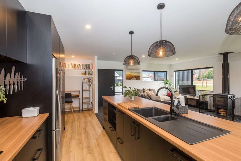 Photo of property in 5 Dayna Avenue, Ohauiti, Tauranga, 3112