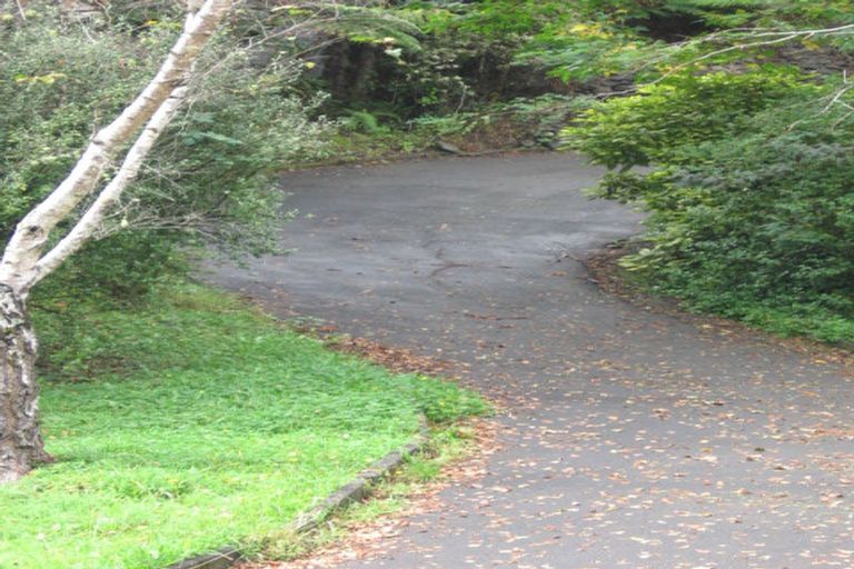 Photo of property in 23 Wyndham Road, Pinehaven, Upper Hutt, 5019