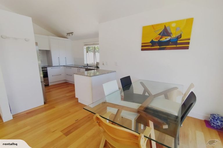 Photo of property in 2/89 Monarch Avenue, Hillcrest, Auckland, 0627