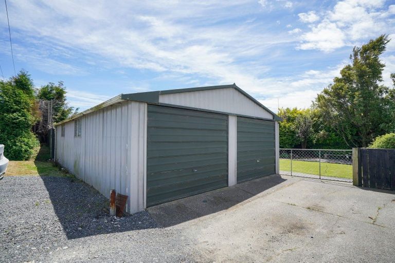 Photo of property in 43 Second Street, Kennington, Invercargill, 9871