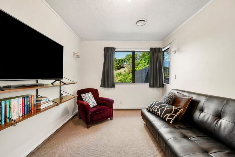 Photo of property in 75 Rangoon Street, Khandallah, Wellington, 6035