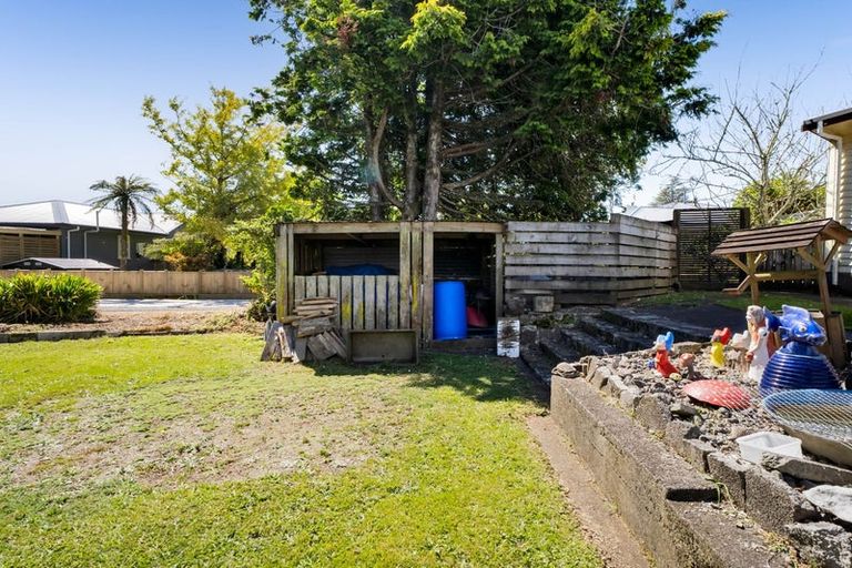 Photo of property in 41 Maire Street, Inglewood, 4330