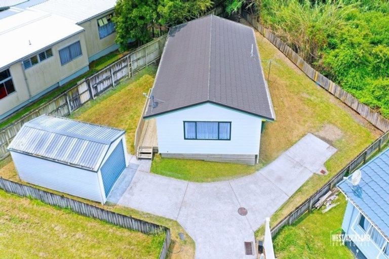 Photo of property in 34e Ranui Station Road, Ranui, Auckland, 0612