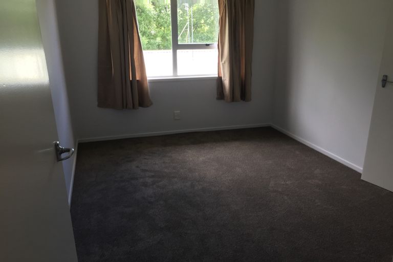 Photo of property in 39 Brunner Road, Glen Eden, Auckland, 0602