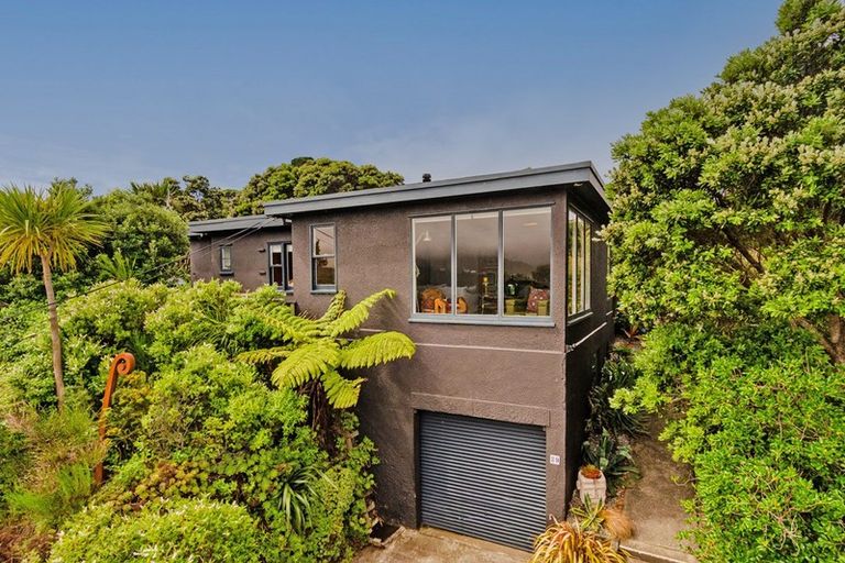 Photo of property in 39 Hudson Street, Island Bay, Wellington, 6023