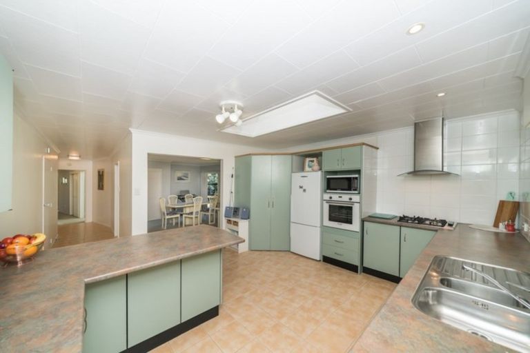 Photo of property in 5 Carbine Court, Awapuni, Palmerston North, 4412