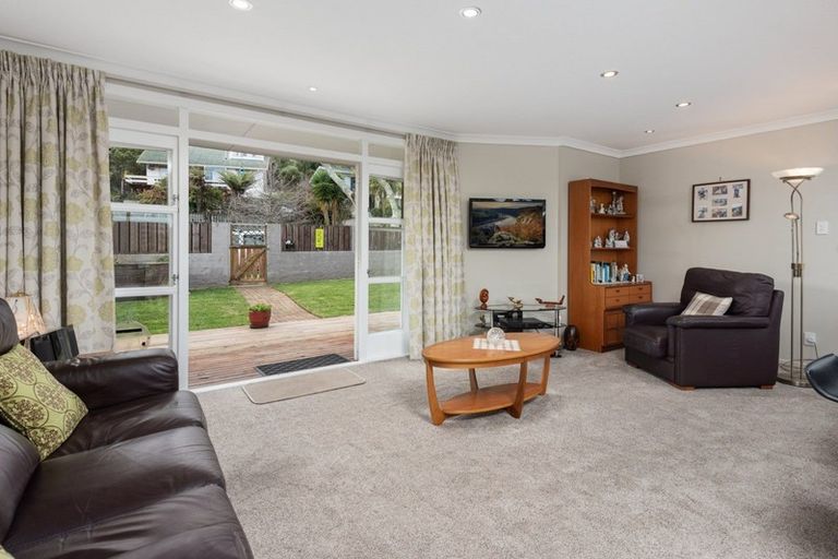 Photo of property in 24 Carlton Street, Bellevue, Tauranga, 3110