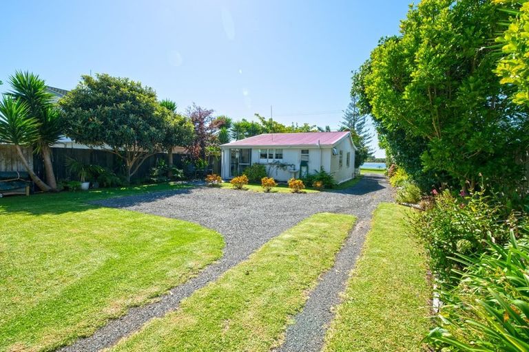 Photo of property in 5 Anatere Rise, Athenree, Katikati, 3177