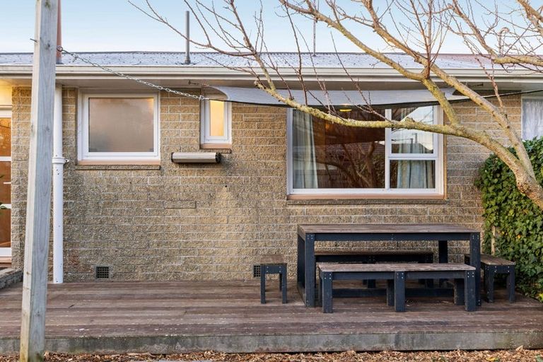 Photo of property in 2/283 Lyttelton Street, Spreydon, Christchurch, 8024