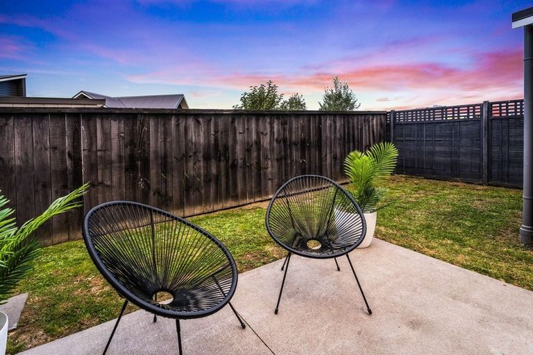 Photo of property in 7 Teal Way, Hobsonville, Auckland, 0616
