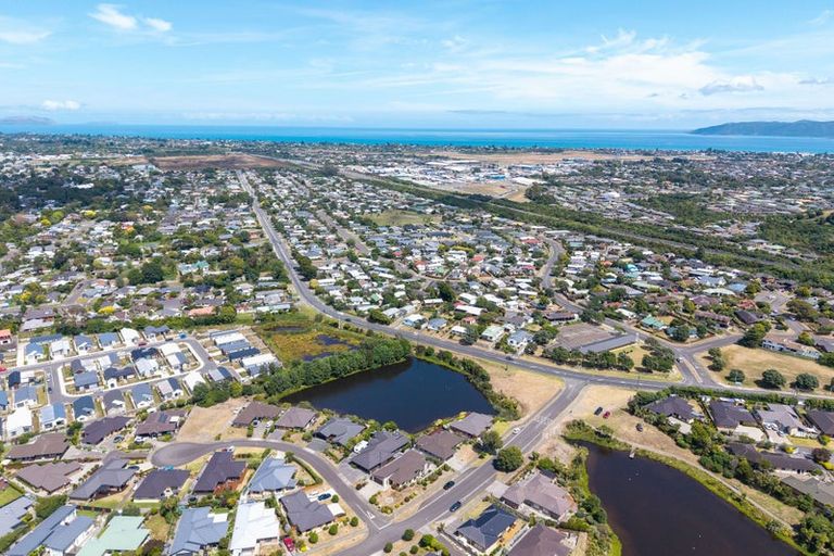 Photo of property in 81 Awatea Avenue, Paraparaumu, 5032