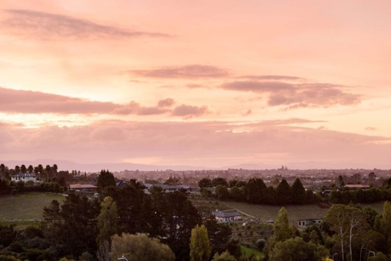 Photo of property in 17 Greenvale Place, Welcome Bay, Tauranga, 3112