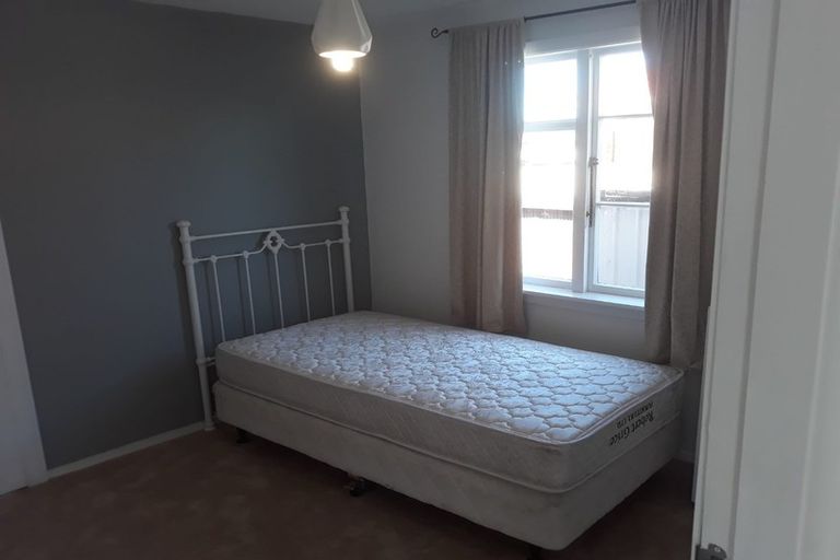 Photo of property in 418 Main North Road, Redwood, Christchurch, 8051