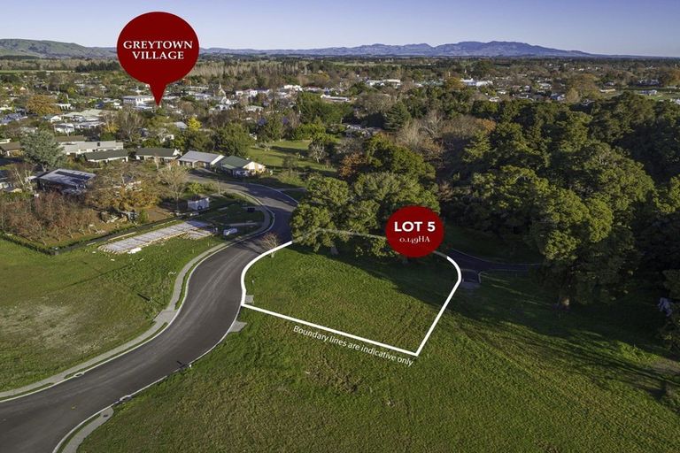 Photo of property in 23 Orchard Road, Greytown, 5712