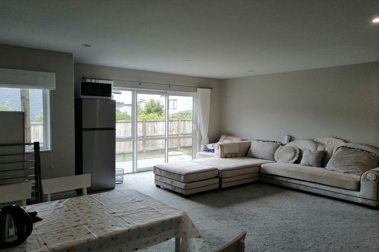 Photo of property in 57 Golden Morning Drive, Albany Heights, Auckland, 0632