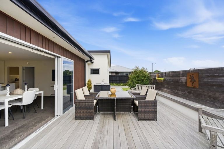 Photo of property in 36 Rannoch Drive, Broomfield, Christchurch, 8042