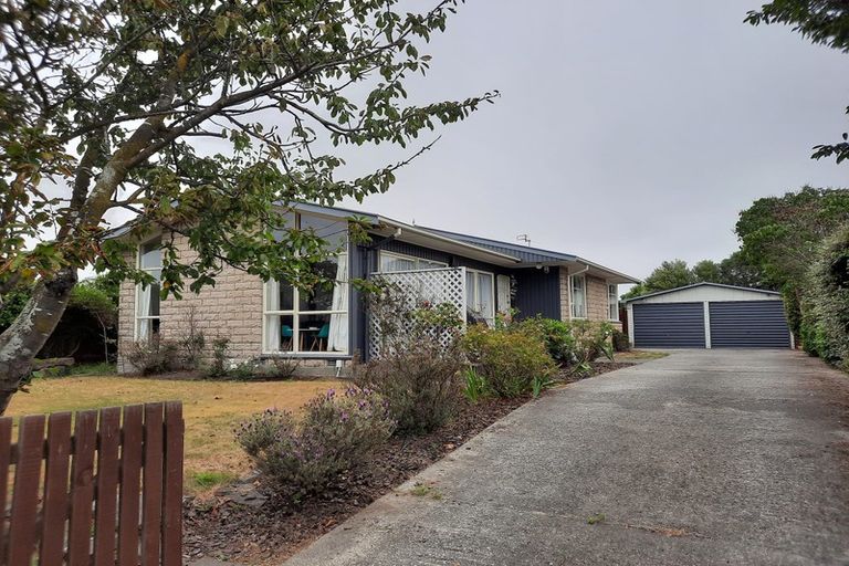 Photo of property in 39 Cottonwood Street, Parklands, Christchurch, 8083