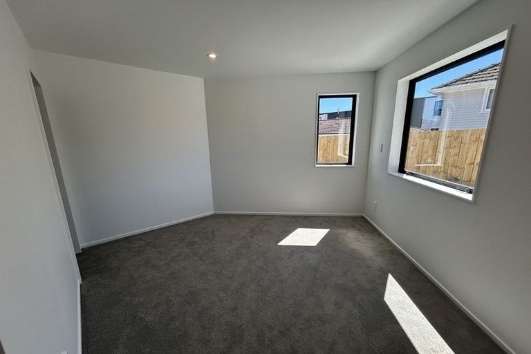 Photo of property in 15c Arimu Road, Papakura, 2110