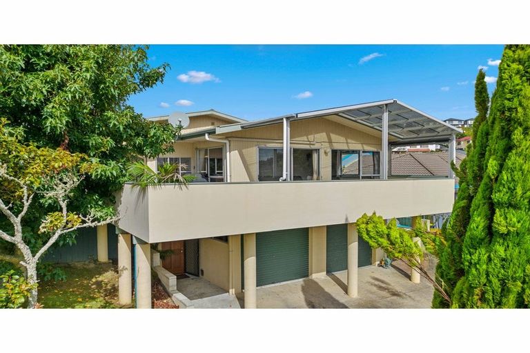 Photo of property in 42 Velma Road, Hillcrest, Auckland, 0627