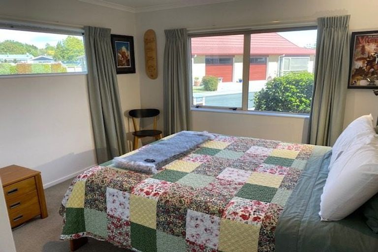 Photo of property in Rangeview Villas, 56/9 Fuller Close, Levin, 5510