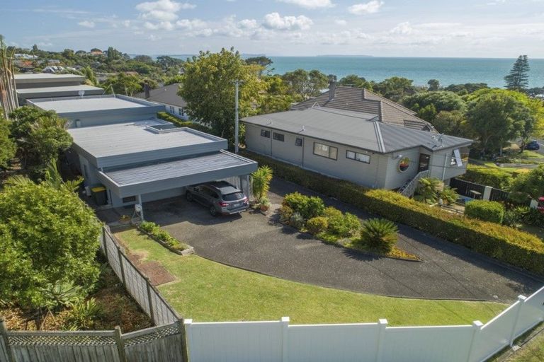 Photo of property in 1/27 Park Rise, Campbells Bay, Auckland, 0630