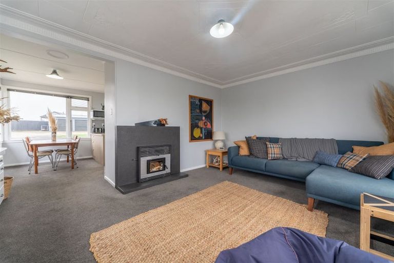 Photo of property in 8 London Street, Weston, Oamaru, 9401