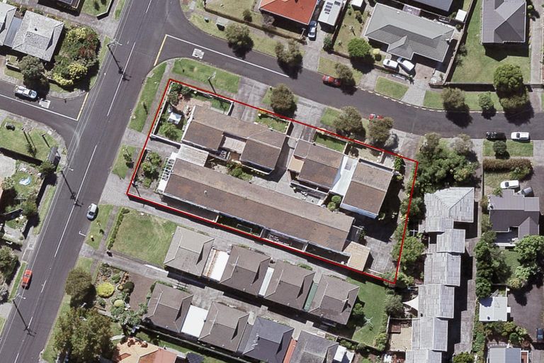 Photo of property in 4/1 Akehurst Avenue, New Lynn, Auckland, 0600