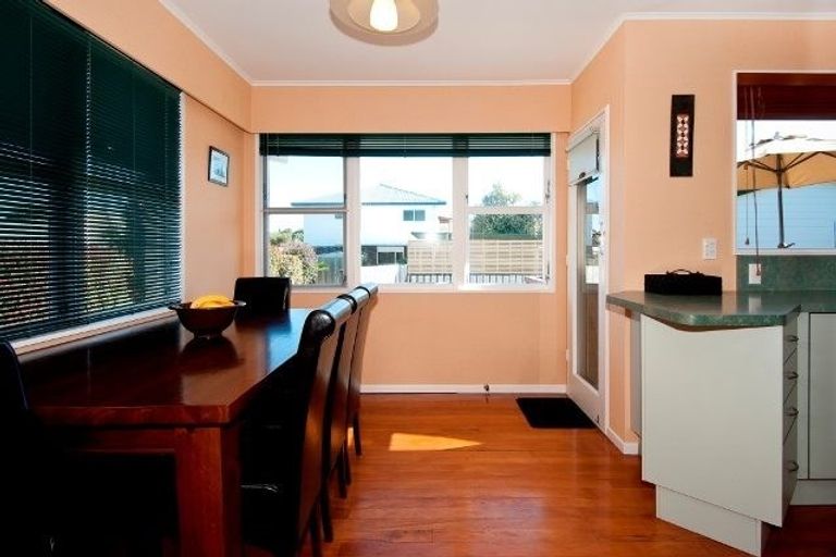 Photo of property in 10a Roderick Street, Otumoetai, Tauranga, 3110