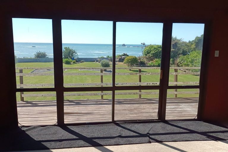 Photo of property in 48 Lighthouse Road, Cape Foulwind, Westport, 7892