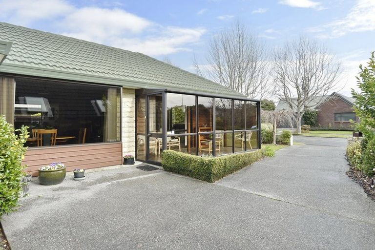 Photo of property in 4 Clotilda Place, Bishopdale, Christchurch, 8053