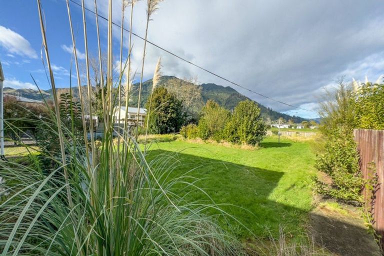 Photo of property in 10 Stirling Street, Te Aroha, 3320