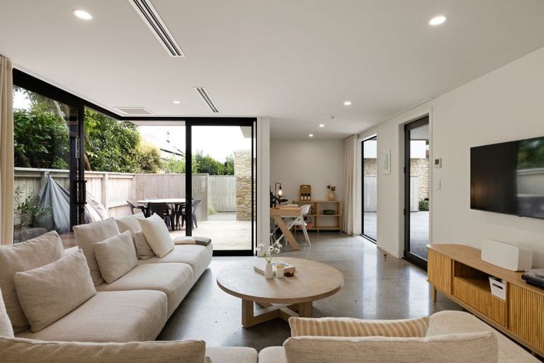 Photo of property in 109e Taylor Street, Cambridge, 3434