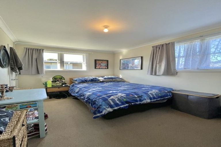 Photo of property in 28 Maclean Street, Wallaceville, Upper Hutt, 5018