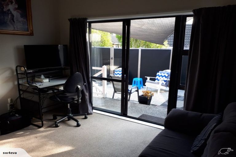 Photo of property in 11 Fantail Court, Orewa, 0931