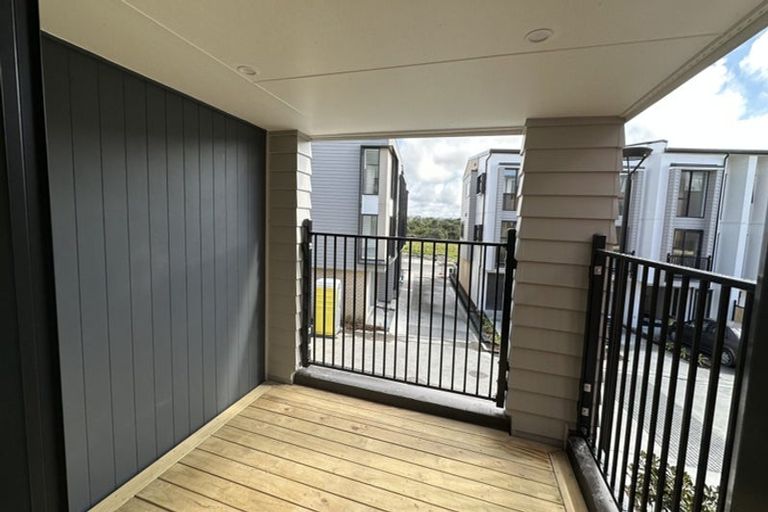 Photo of property in 101 Settlers Avenue, Hobsonville, Auckland, 0618