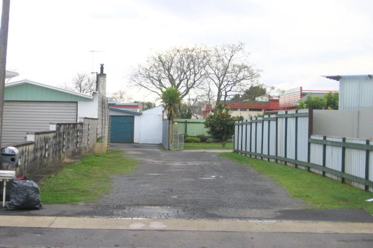 Photo of property in 10 Rosalind Street, Deanwell, Hamilton, 3206