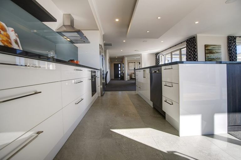 Photo of property in 10 Mary Newton Place, Brightwater, 7022