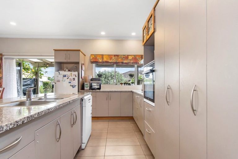 Photo of property in 91 Merriman Place, Pyes Pa, Tauranga, 3112