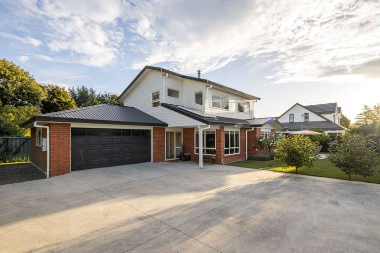 Photo of property in 55a Williams Street, Cambridge, 3434