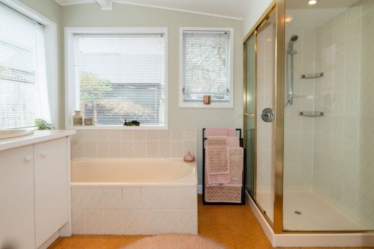 Photo of property in 8 Saint Mary Street, Thorndon, Wellington, 6011