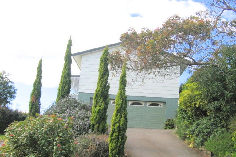 Photo of property in 128 Tirohanga Drive, Whangamata, 3620