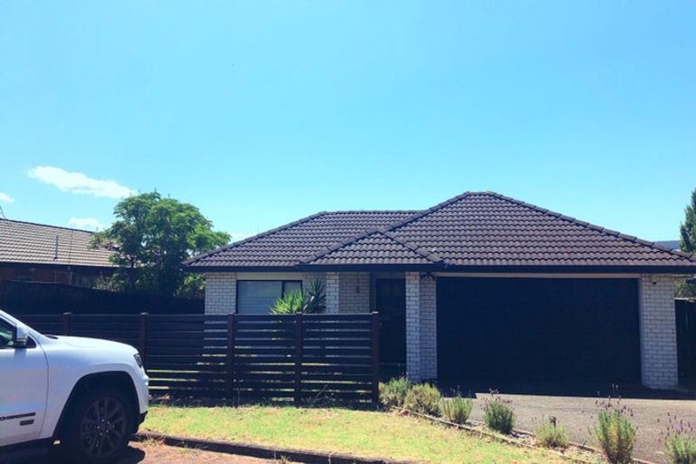 Photo of property in 29 Cottesmore Place, Huntington Park, Auckland, 2013