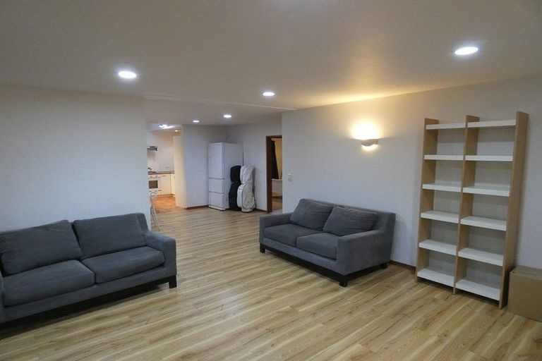 Photo of property in 39 Blease Street, New Lynn, Auckland, 0600