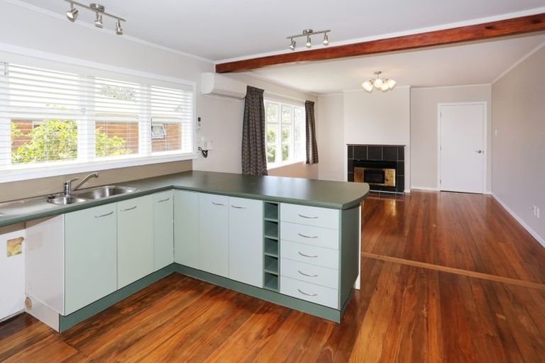 Photo of property in 6 Freyberg Crescent, Pukekohe, 2120