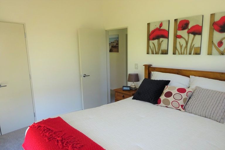 Photo of property in 11 Te Awa Street, Foxton Beach, Foxton, 4815