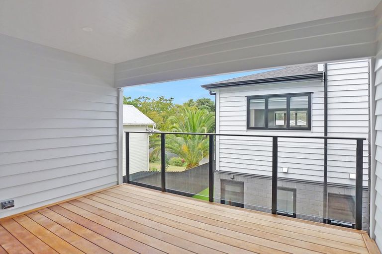 Photo of property in 10c Malvern Road, Morningside, Auckland, 1022