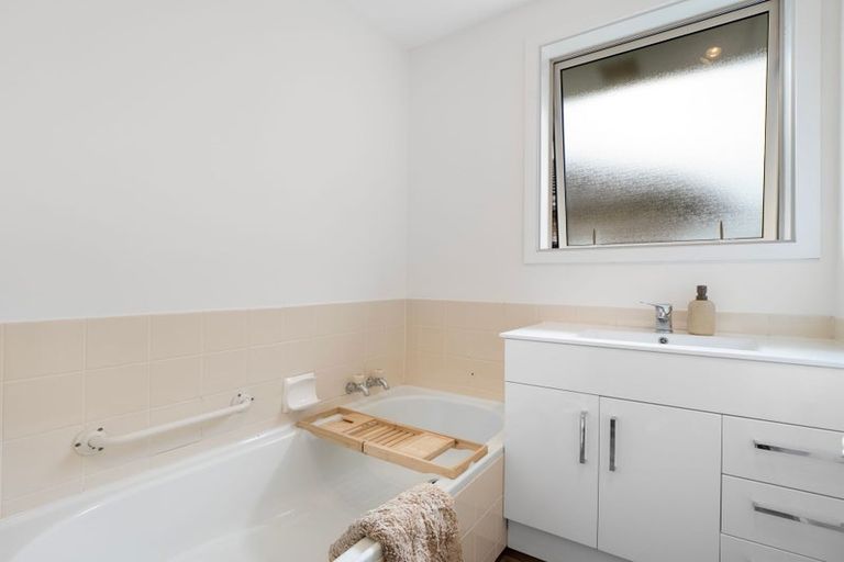 Photo of property in 203a Highsted Road, Casebrook, Christchurch, 8051